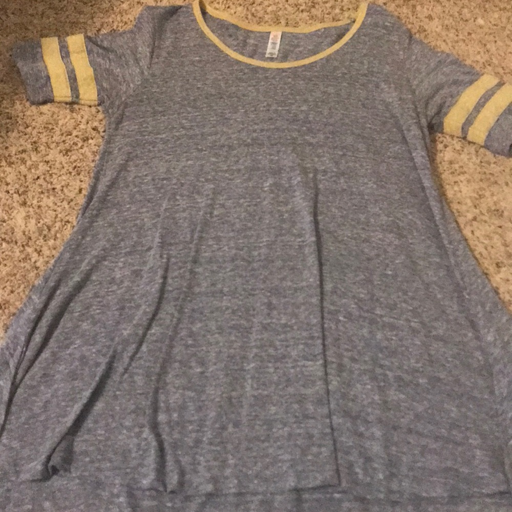 LulaRoe Perfect T